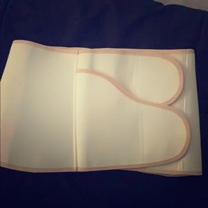 B.F.F. Belly Wrap Belly Bandit postpartum